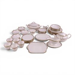 Spode Golden Trellis tea and dinner service for eight, including teapot, milk jug, open sucrier, teacups and saucers, dinner plates, soup bowls, side plates etc 
