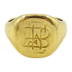 18ct gold signet ring, with monogrammed initials 'EWB', London 1938