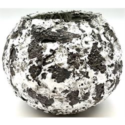 Stephanie Black (British, Contemporary) 