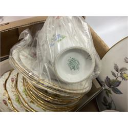 Quantity  of Victorian and later ceramics to include Wedgwood Jasperware, set of six Rosenthal shallow bowls decorated with birds, Crown Devon Fieldings musical tankard The Irish Jaunting Car, Royal Doulton, Folk Art style stoneware vase, Denby, etc