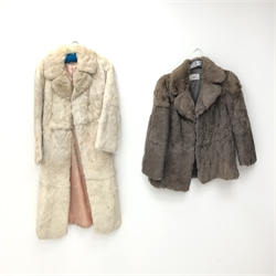  Two Coney fur coats, short and three-quarter length (2) mao0303  