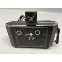  F. Deckel - munchen  Vauxhall Compur folding Camera, with Sixon hand-held exposure meter