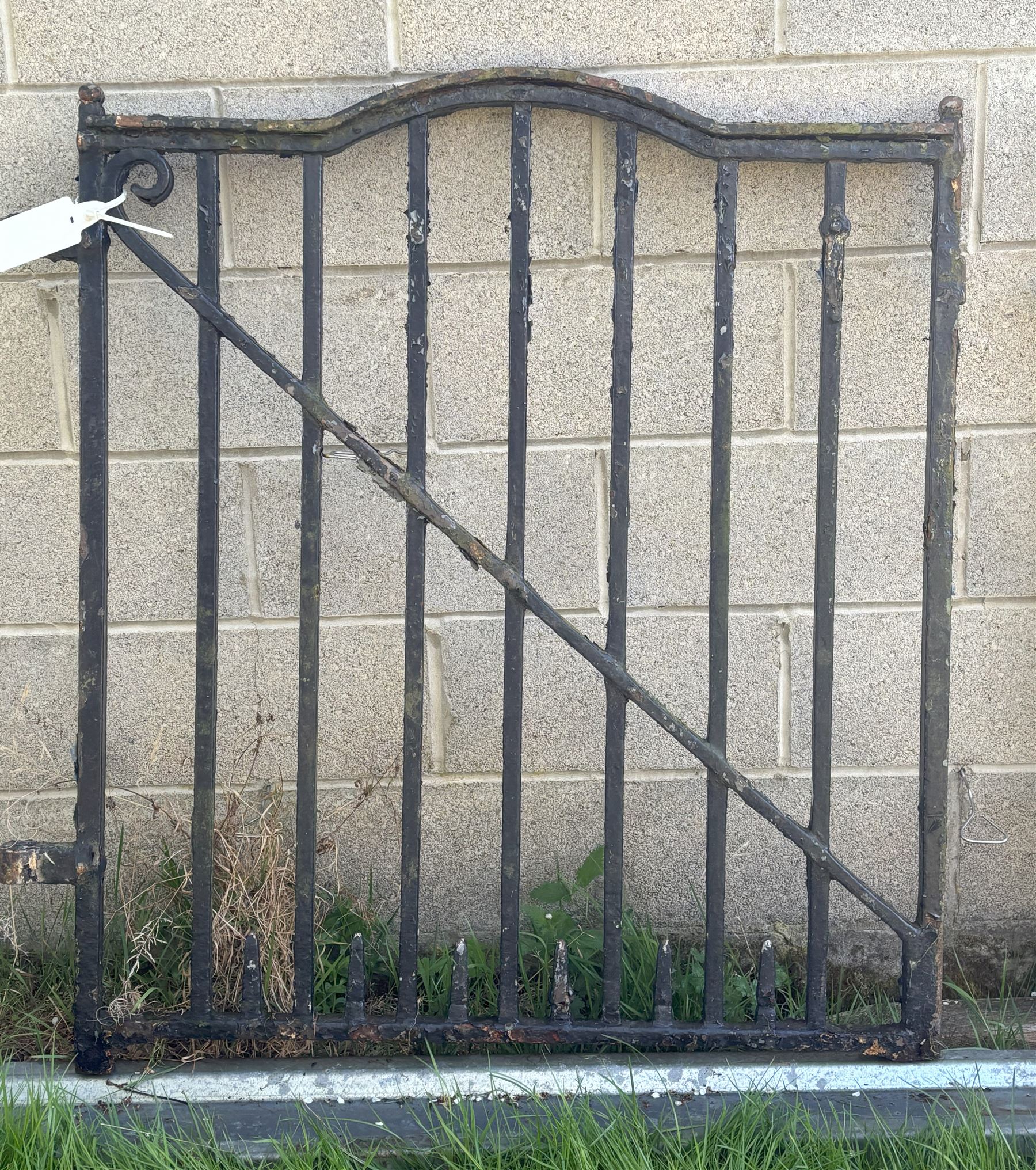 Wrought iron pedestrian gate with arched top, 19th century. H113cm, W111cm - COLLECTION BY APPOINTMENT FROM: The White House, Thirsk Road, Easingwold, York, YO61 3NF - CALL 01723 507111 TO ARRANGE