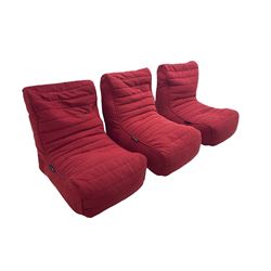 Ambient Lounge - set three beanbags with backrest form, upholstered in red fabric