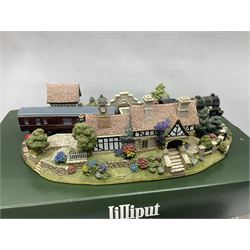 【エリザベス女王】Lilliput Lane / THE  TRAIN エリザベス女王】Lilliput Lane / THE ROYAL TRAIN - メルカリ