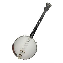 Deering seventeen-fret tenor banjo with cast metal body, serial no.H275, L79cm overall; in fitted hard carrying case
