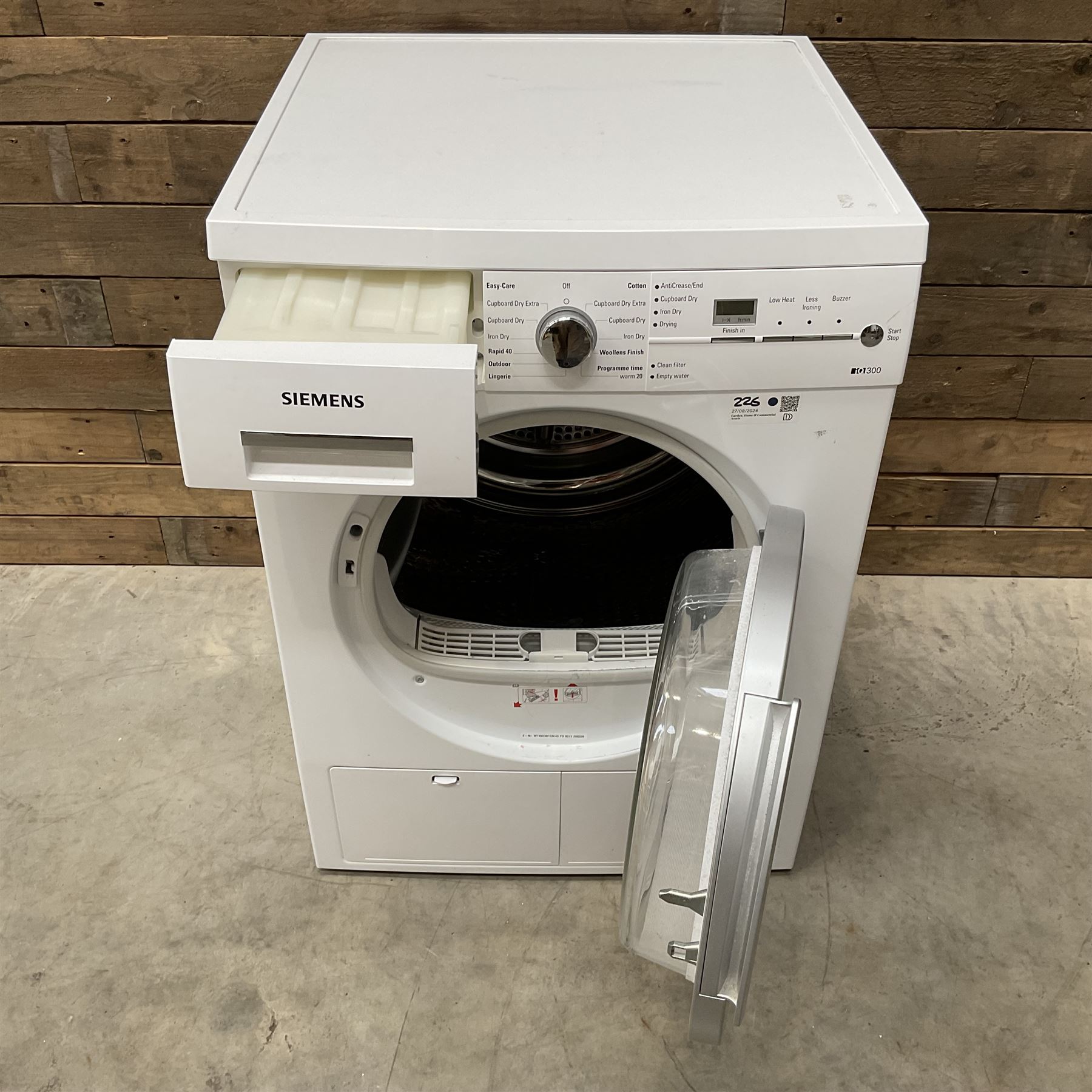 Siemens iq300 tumble dryer 