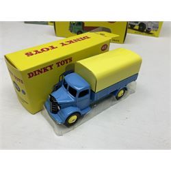 Eight Atlas Dinky die-cast models including, Bedford TK Coal Lorry no. 425, Guy Warrior Flat Truck no. 432, two Guy Van no. 514 and four others, all boxed (8)
