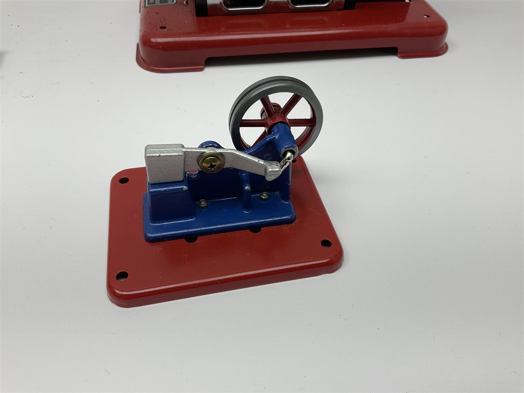 Mamod SP2 stationary steam engine in original box, with burner, solid fuel tablets, funnel and power hammer in box