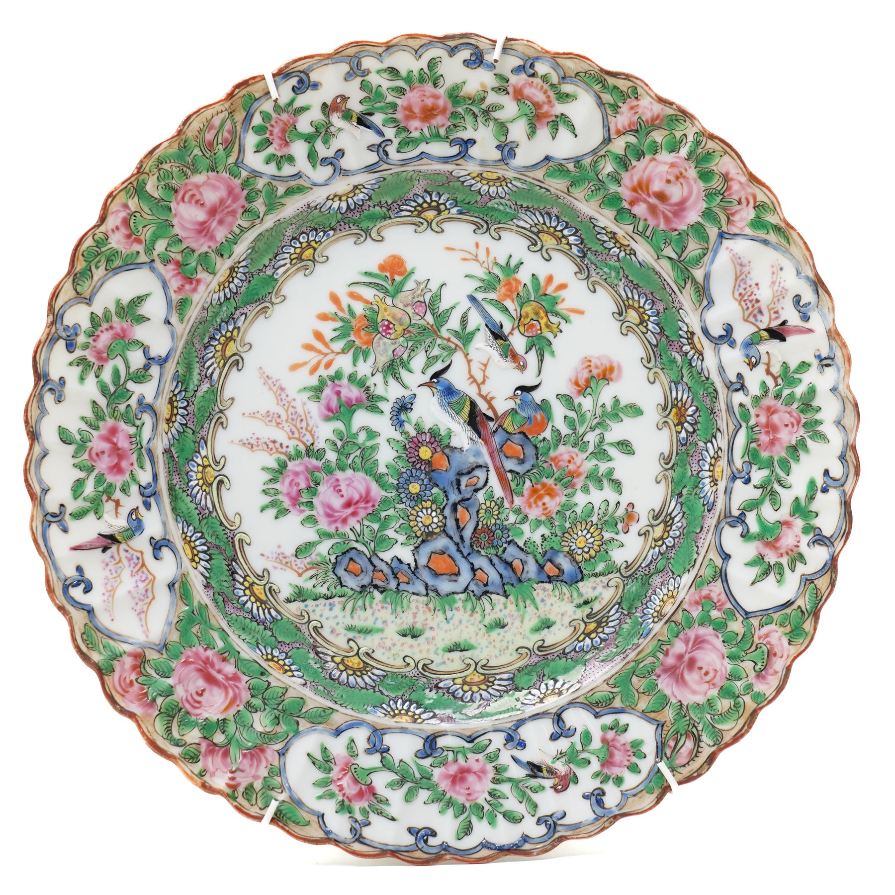 Pair of Canton Famille Rose Medallion plates decorated with exotic birds and plants, with fluted rim, D25cm