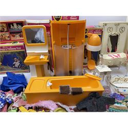Sindy - Camping Buggy and Folding Tent, Bath, Shower, Washbasin unit and Hairdryer; all boxed; together with unboxed kitchen units, dining and bedroom furniture; and two bags of clothing and accessories