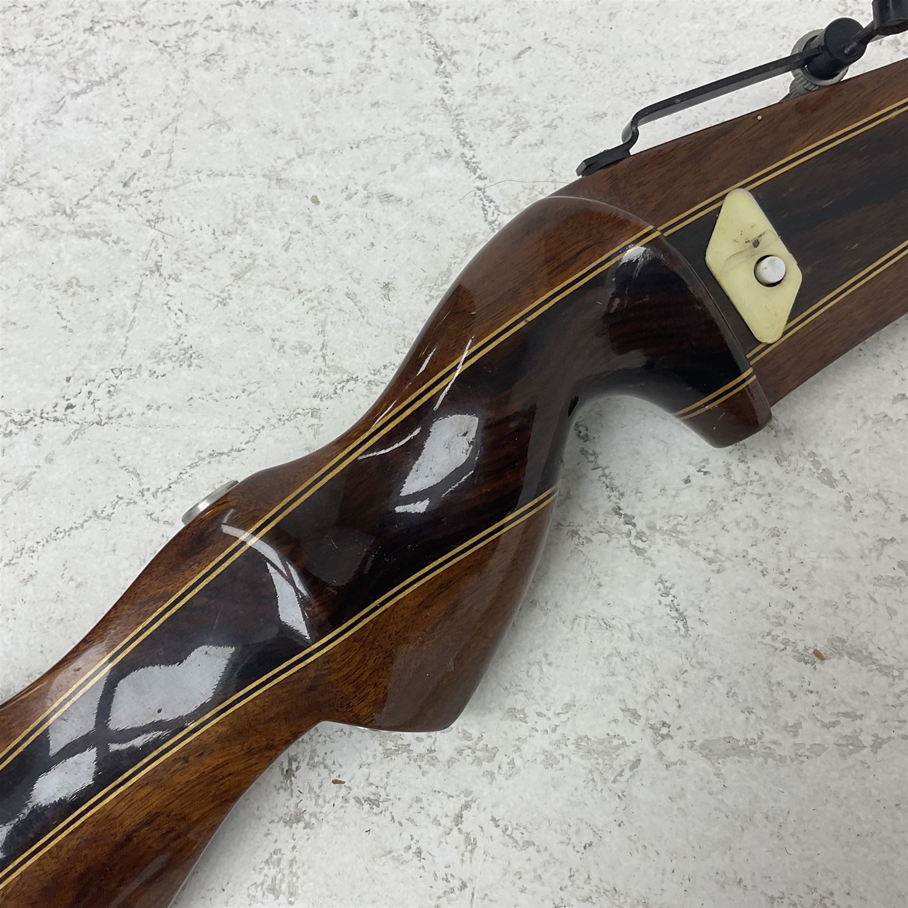 Border Archery Mellerstain Gordon Scotland Mirage 68 take-down recurve bow 44lb at 28