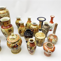  A group of 20th century Japanese pottery, to include Imari, Satsuma and Kutani examples.    