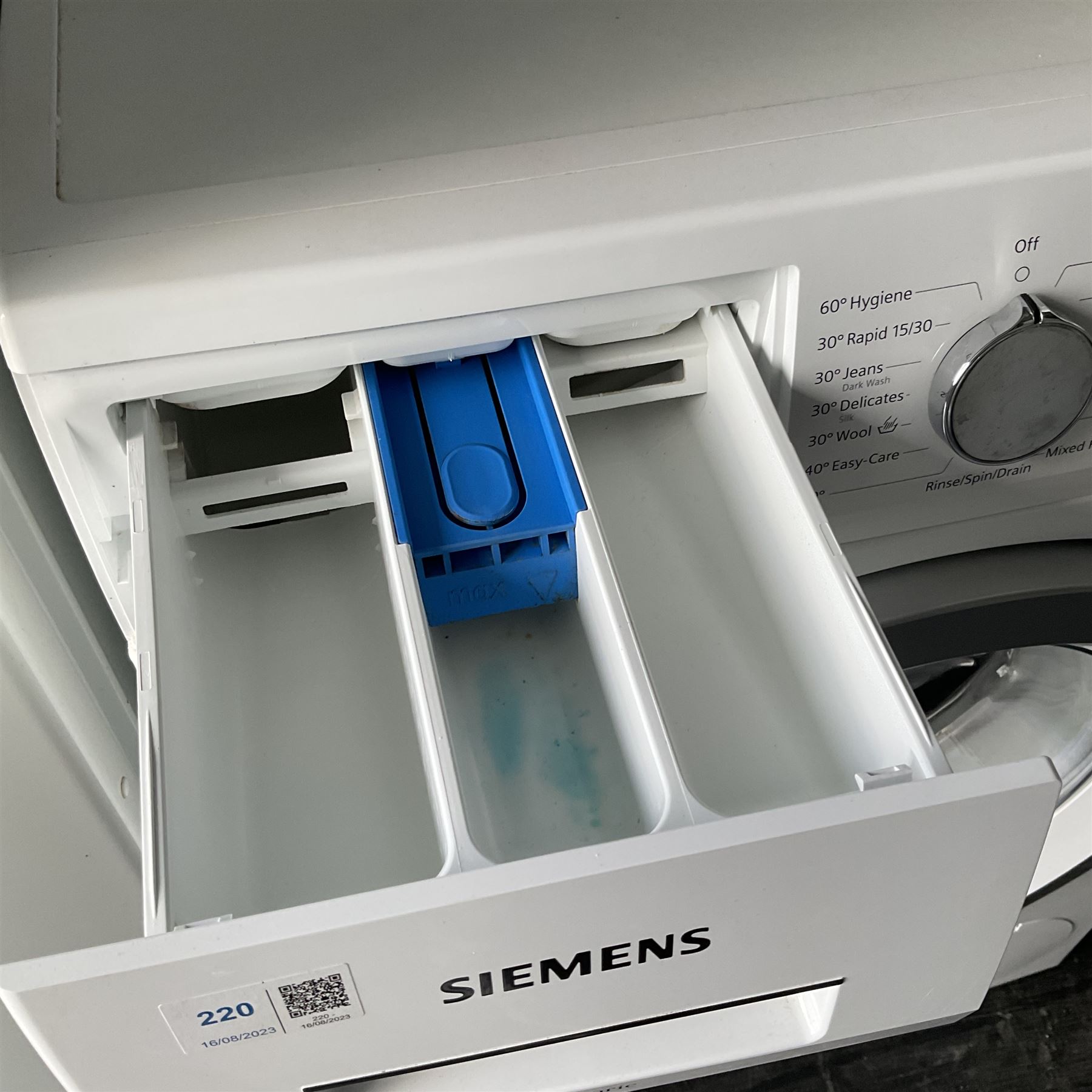 Siemens extraKlasse washing machine - THIS LOT IS TO BE COLLECTED BY APPOINTMENT FROM DUGGLEBY STORAGE, GREAT HILL, EASTFIELD, SCARBOROUGH, YO11 3TX