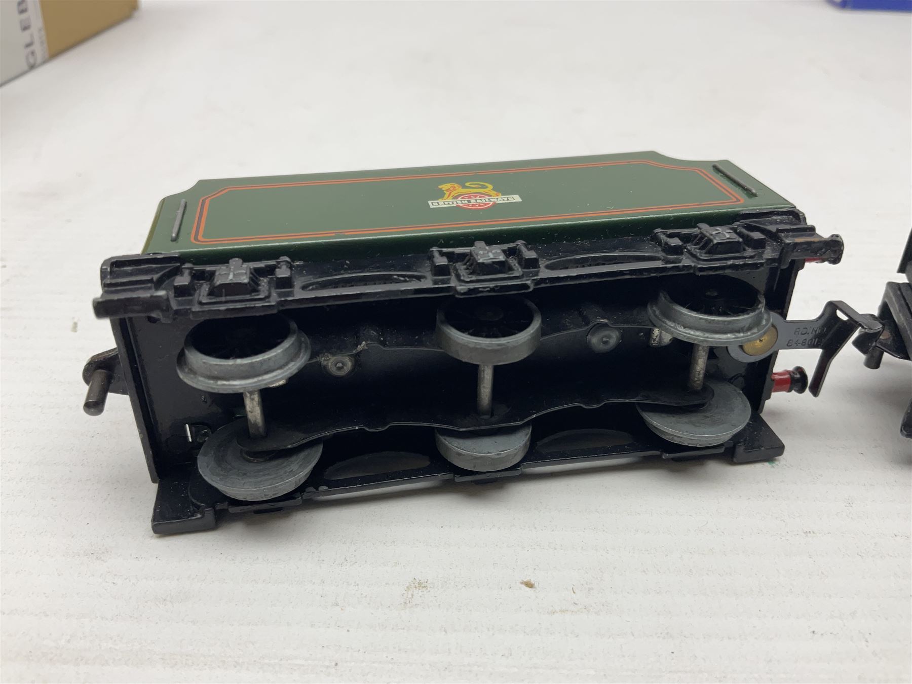 Hornby Dublo - 3-rail - Duchess Class 4-6-2 locomotive 'Duchess of Montrose' No.46232 in BR gloss green and original plain blue box; with tender in separate Tony Cooper box; and Class A4 4-6-2 locomotive 'Silver King' No.60016 in BR gloss green and original box; with tender in separate box (4)