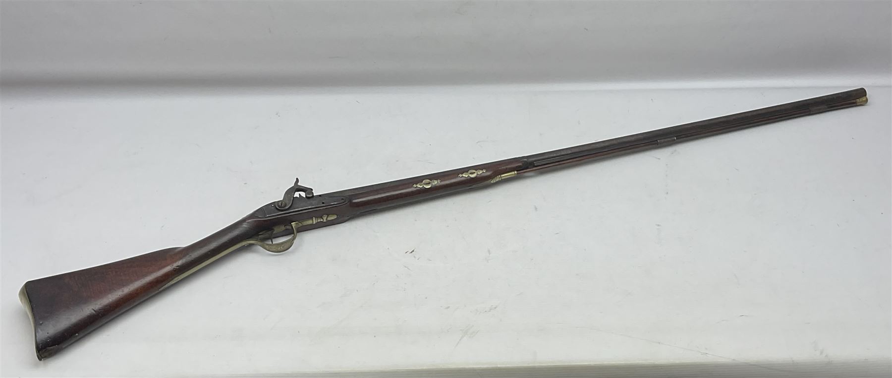 Early 19th century 20-bore flintlock converted to percussion fowling piece by Fisher, the 96.5cm(38