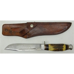  Hunting knife, 20cm shaped single edge blade with Antler handle, in leather sheath, L35cm  