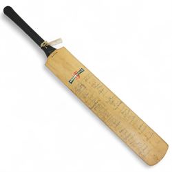 Ray Illingworth Testimonial Gray-Nicolls cricket bat, signed by New Zealand and England 19...