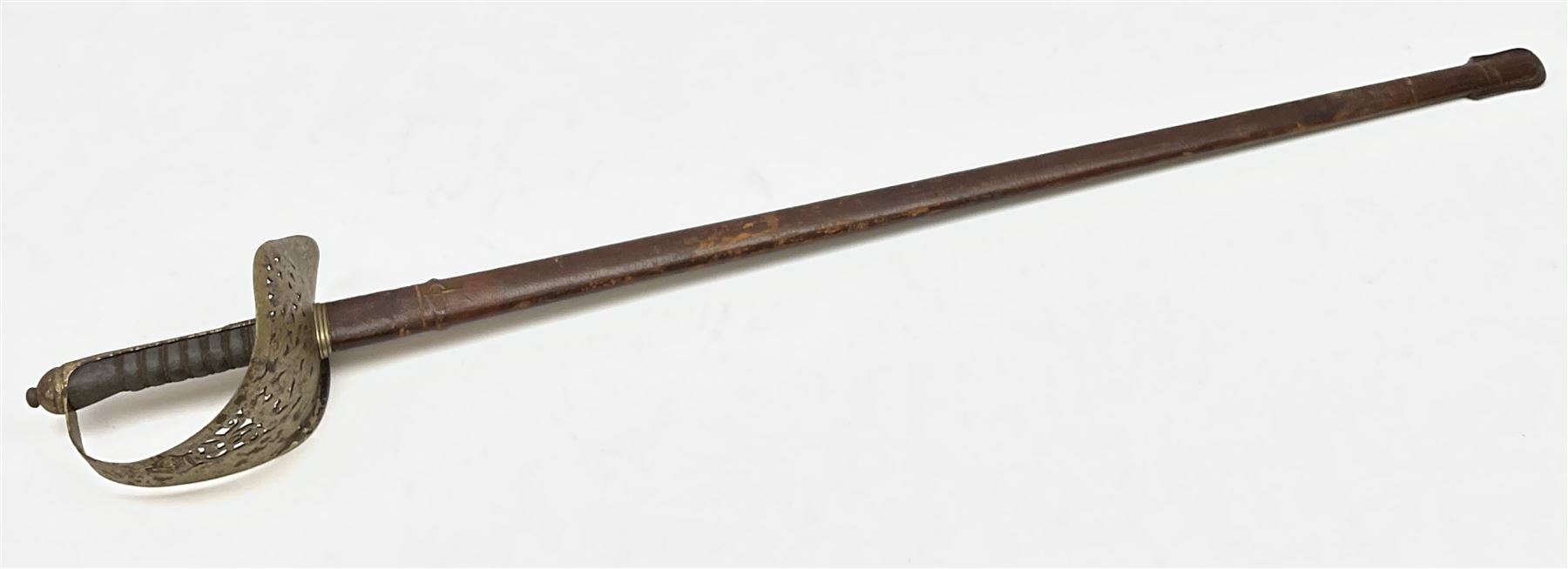 George V 1897 pattern army officer's sword the 82.5cm etched blade by Flights Ltd London, Winchester, Aldershot & Camberley, nickel plated pierced hilt and wire bound fish-skin grip, in leather scabbard, L101cm overall