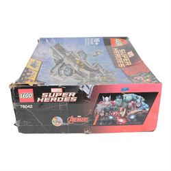Lego Marvel Superheroes The SHIELD Helicarrier no.76042, boxed