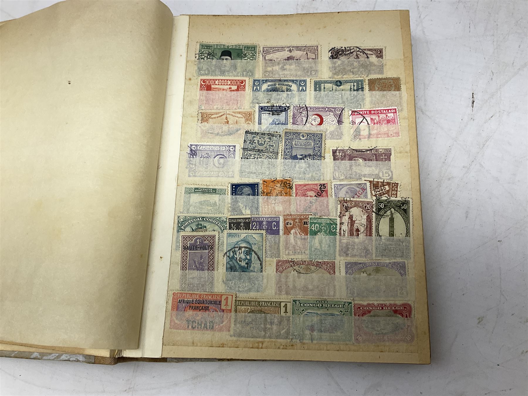 Great British and World stamps, including Romania, France, stamps on covers and pieces, used Queen Elizabeth II pre and post decimal stamps, small number of mint QEII stamps in traffic light blocks etc