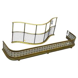 Two Victorian brass fenders, with lattice design, 123x31x18cm, the other of serpentine form with wire grille, 87x38cm, (2)
