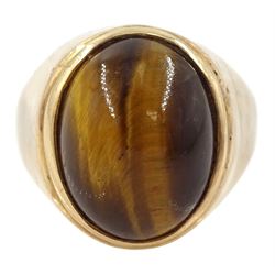 17ct gold single stone tiger's eye ring