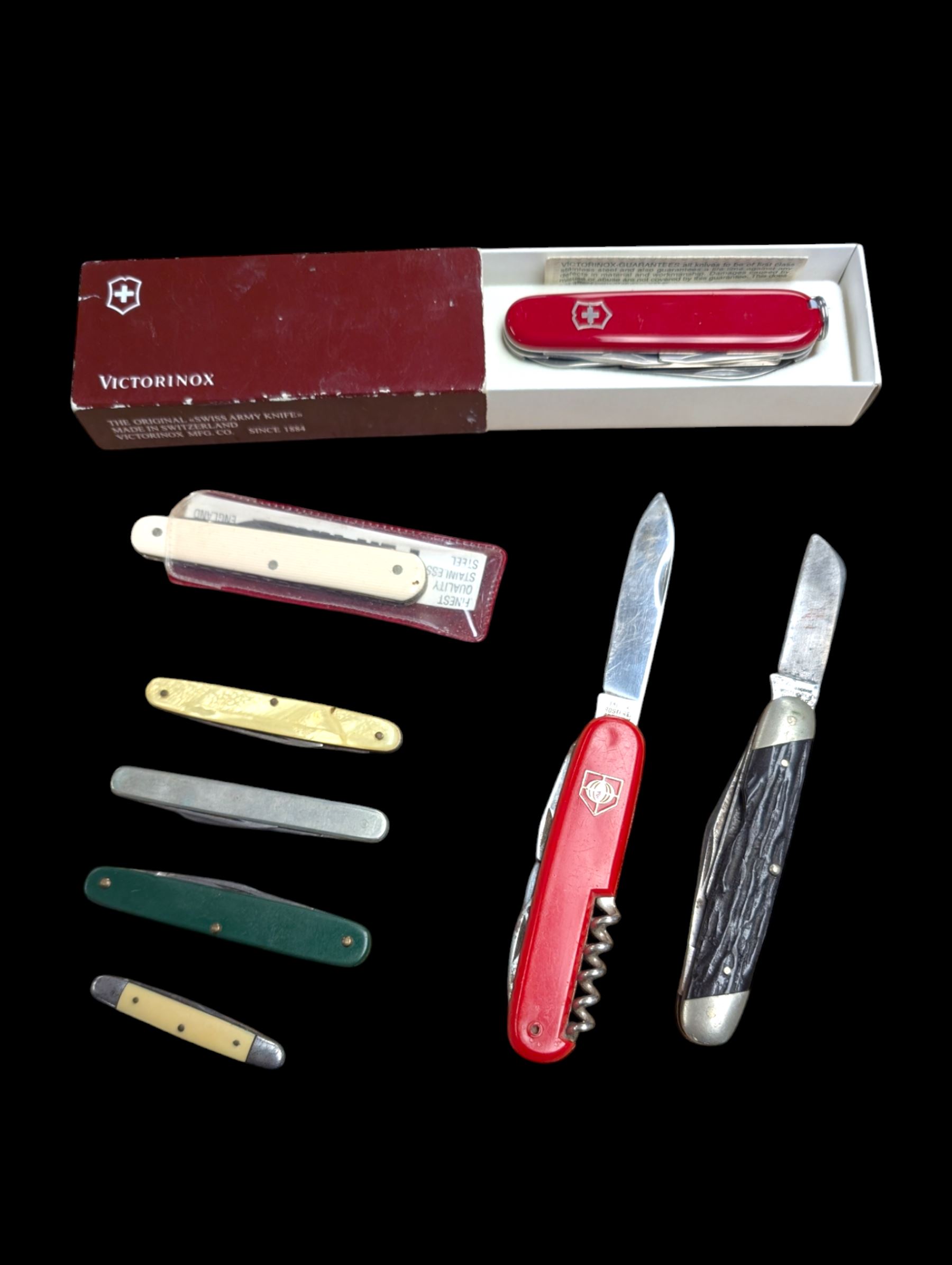 Eight pocket/pen knives, to include Victorinox Swiss Army knife, in box, Inox knife, George Wostenholm IXL knife and a Joseph Westby knife