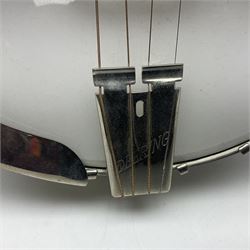 Deering seventeen-fret tenor banjo with cast metal body, serial no.H275, L79cm overall; in fitted hard carrying case