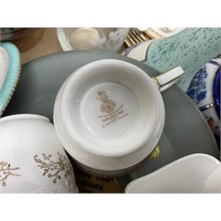 Royal Doulton Darjeeling pattern tea set for six, comprising teacus, saucers, dessert plates, milk jug and sucrier, together with other ceramics and collectables, in two boxes