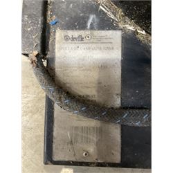 Deville Polle de Campagne 9253.0 multi fuel heater 