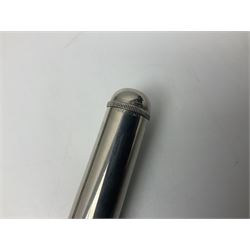 Lafleur three-piece flute, serial no.3357; in fitted carrying case