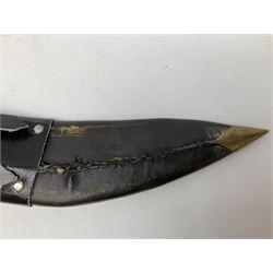Post WW2 Gurkha kukri, in leather scabbard complete with two skinning knives, 42cm overall