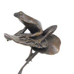 Michael Simpson (British Contemporary): Perching Frogs, set of three limited edition bronzes, monogrammed and numbered 62/100, 10/50 and 26/150, tallest H15cm 