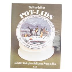 Collection of reference books, including furniture, ceramics and antiques 