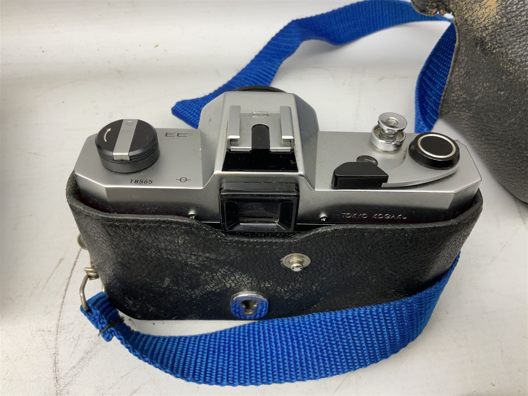 Quantity of cameras and lenses to include Topcon Unirex camera etc with cases