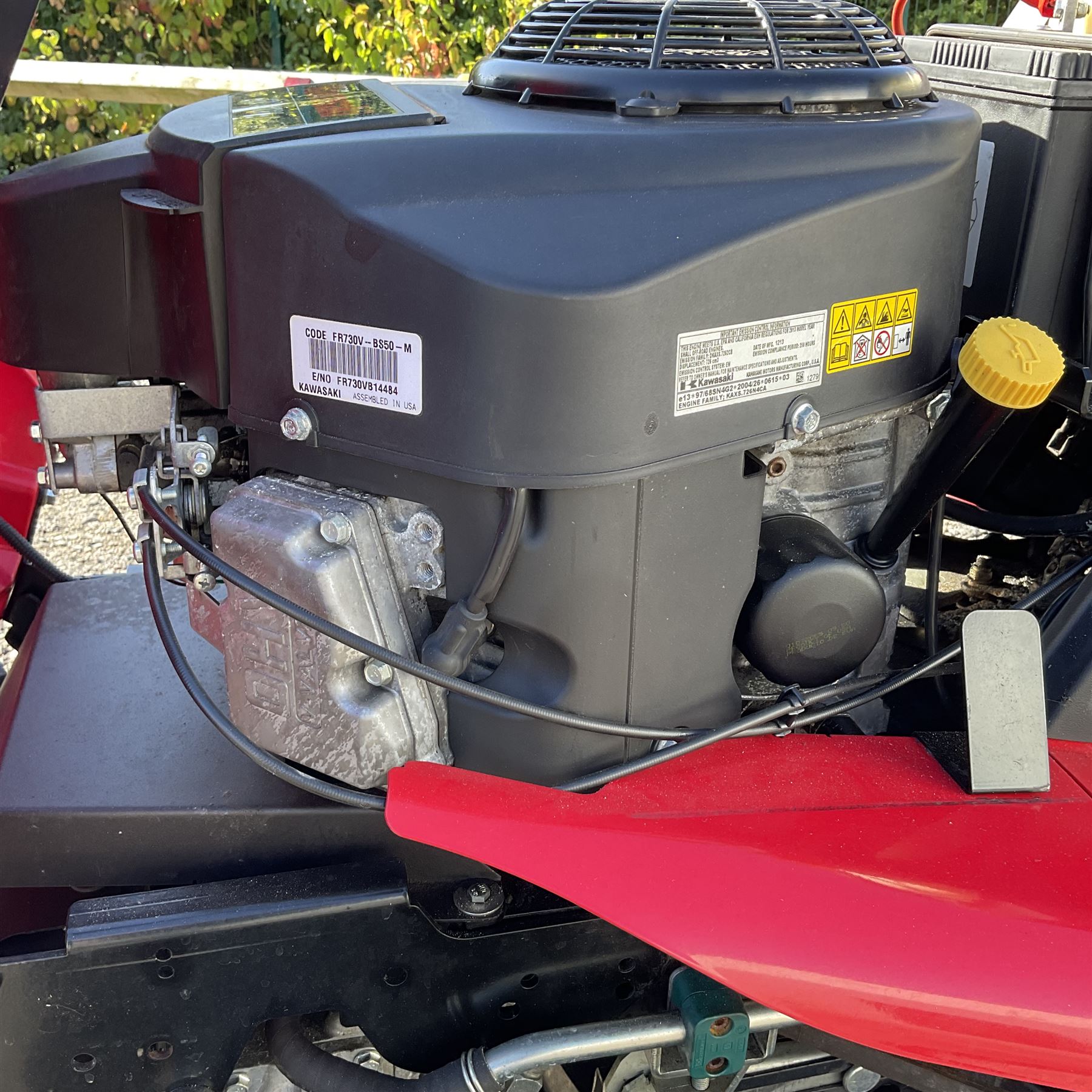 Countax B250 4-Trac ride on lawnmower with lifting jack and papers,