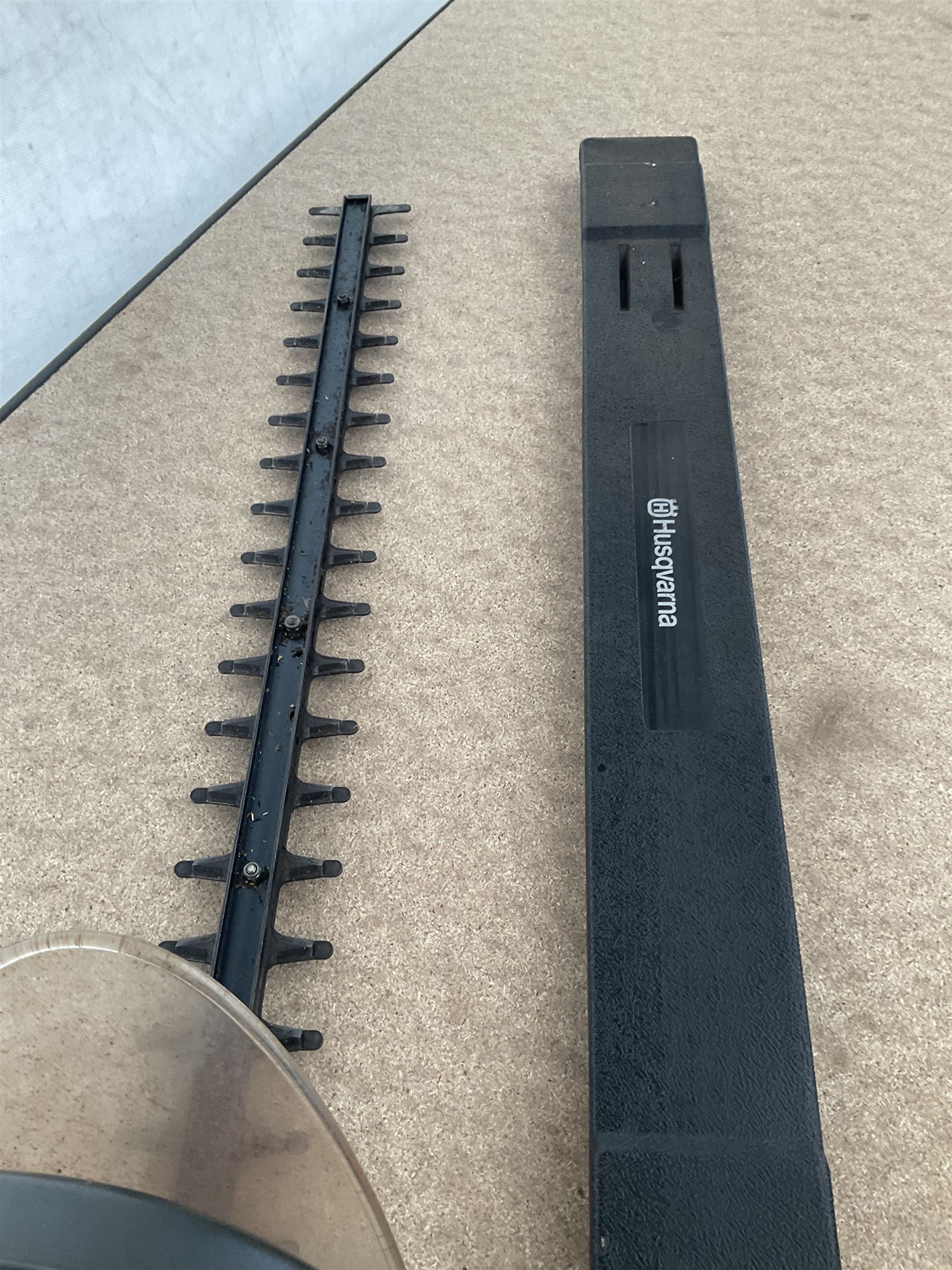 Husqvarna 600HD corded hedge trimmer  - THIS LOT IS TO BE COLLECTED BY APPOINTMENT FROM DUGGLEBY STORAGE, GREAT HILL, EASTFIELD, SCARBOROUGH, YO11 3TX