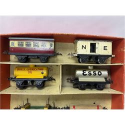 Hornby/Meccano ‘0’ gauge - 0-4-0 locomotive and tender no.3435 in red, passenger coach, goods wagons and track in Hornby Trains Tank Goods Set no.40 box 