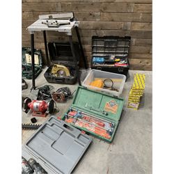 A quantity of power and hand tools including Skilsaw Classic circular saw, Makita 9401 belt sander, Bosch POF 52 router etc