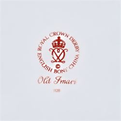 Royal Crown Derby Old Imari 1128 six dinner plates, D27cm 