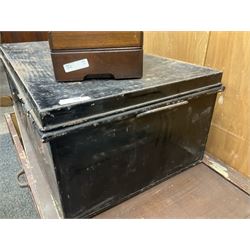 Black painted metal twin handled box / chest, L89cm, together with wood under bed storage box and Singer sewing machine (3)