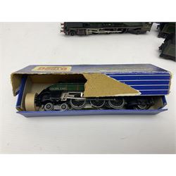 Hornby Dublo - 3-rail - Duchess Class 4-6-2 locomotive 'Duchess of Montrose' No.46232 in BR gloss green and original plain blue box; with tender in separate Tony Cooper box; and Class A4 4-6-2 locomotive 'Silver King' No.60016 in BR gloss green and original box; with tender in separate box (4)