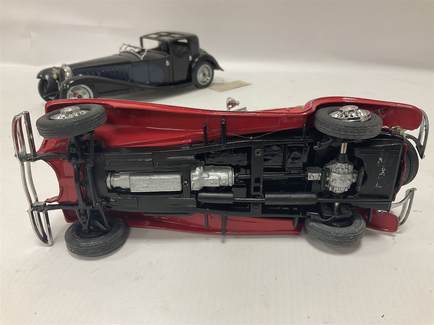 Franklin Mint - five 1:24 scale die-cast precision models comprising 1930 Bugatti Royale Coupe Napoleon, 1933 Duesenberg SJ Twenty Grand, 1935 Mercedes Benz 500K Special Roadster, 1938 Jaguar SS-100, and 1947 Bentley 