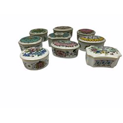 The Melodies Of Love Franklin porcelain Music Box Collection, to include 'I love you', 'Till the end of time', and 'Tonight we love', eight in total, together with Franklin porcelain 'Japanese' tea cups of 12 months, in stand. 