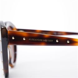 Alexander McQueen - pair of oversized sunglasses, with tortoiseshell-effect acetate frames and gradient tinted lenses, the fronts studded with gold-tone metal rivets, the arms signed ‘Alexander McQueen’, with original hard case and box