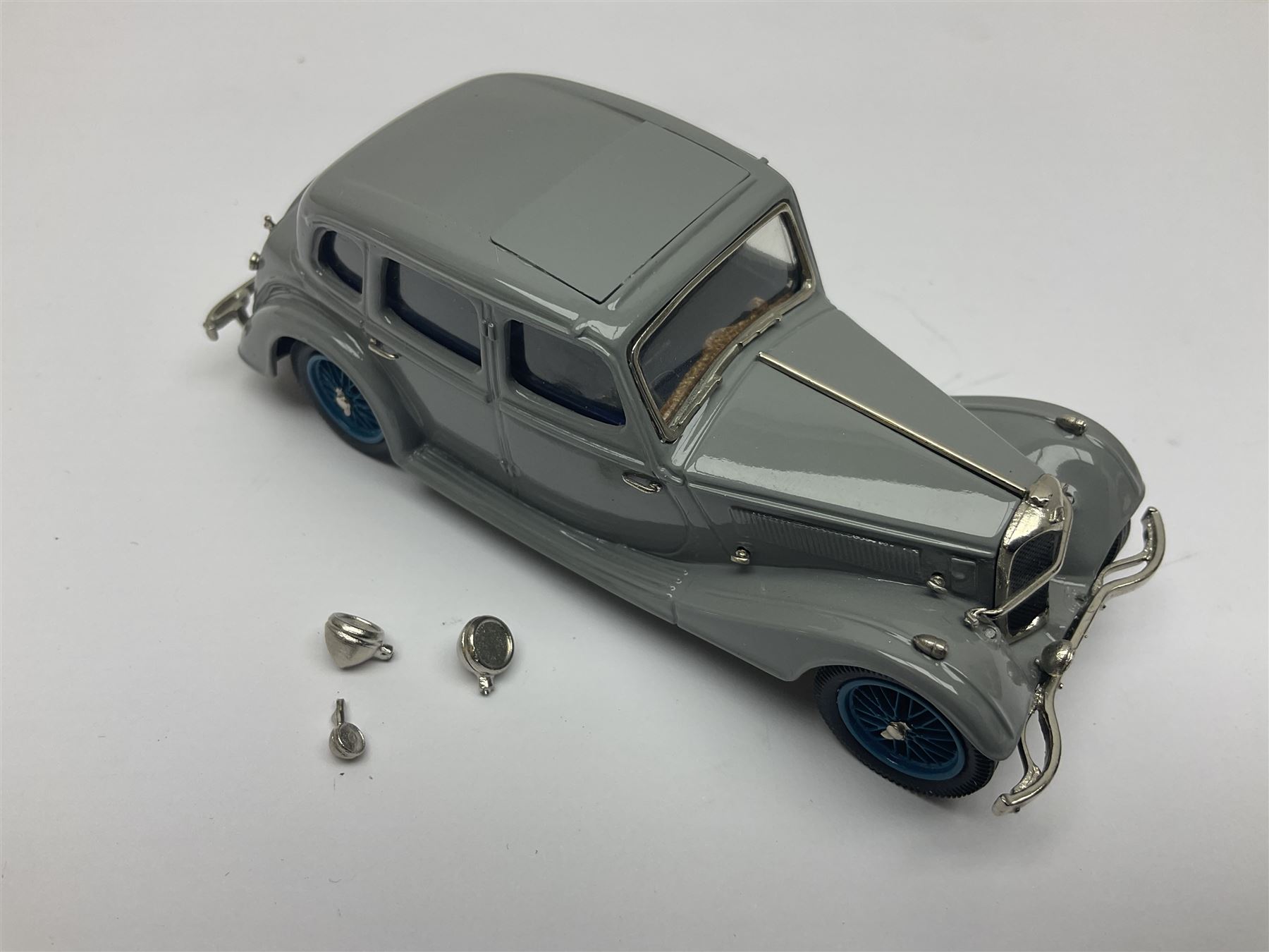 Eight Lansdowne Models 1:43 scale models - 1963 Singer Gazelle, 1958 Hillman Jubilee Minx, 1956 Austin A90, 1952 Singer SM 1500, 1957 Hillman Minx Series 1 Estate, 1958 Austin A105, 1936 Riley Adelphi; and 1968 Vauxhall Victor FD Estate; all unboxed (8)