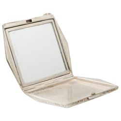 Engine turned silver powder compact Birmingham 1938, silver oval salt and matching pepperette Birmingham 1901, small silver sweetmeat dish and napkin ring