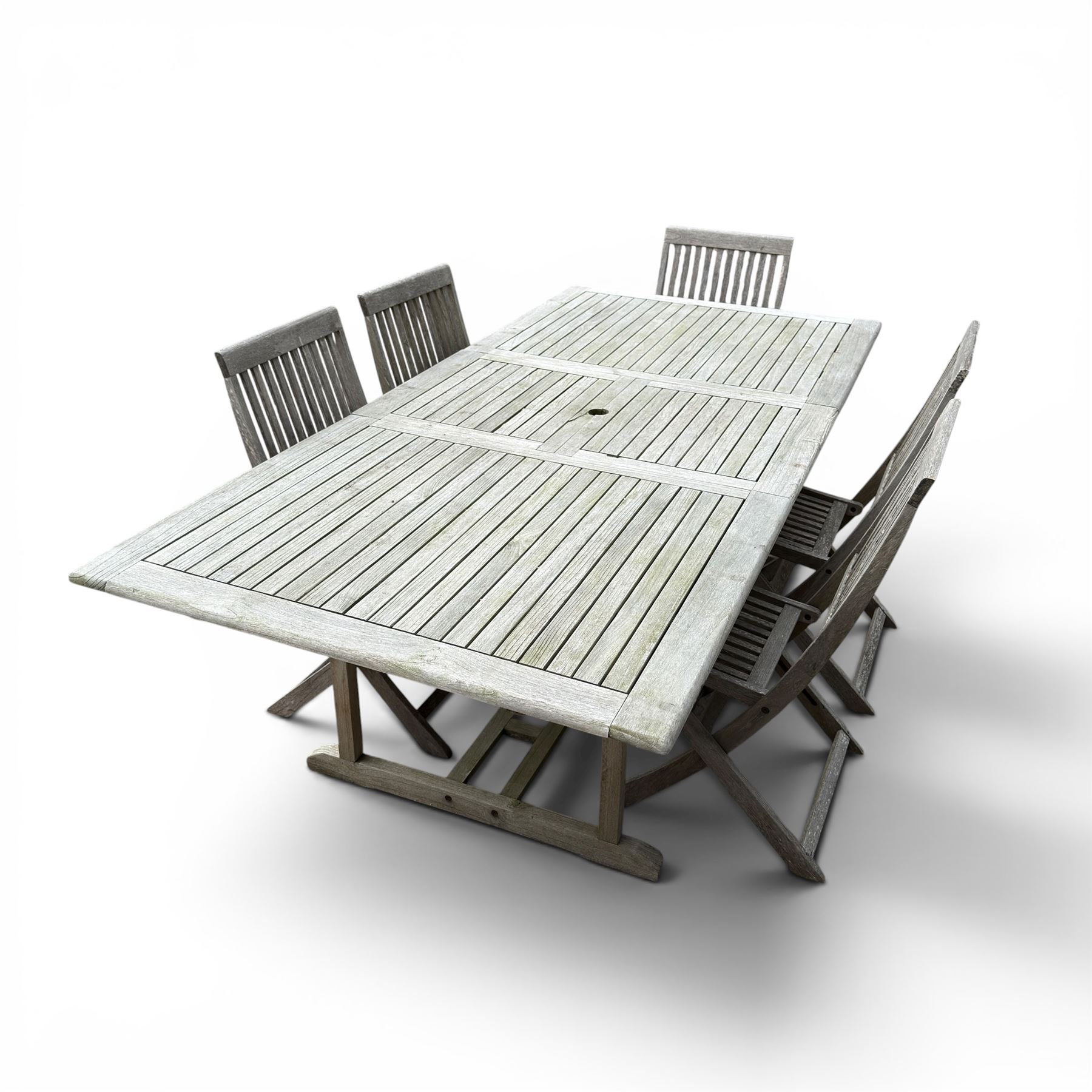 Teak garden table and 6 folding chairs in a grey finish