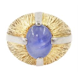 Gold cabochon sapphire ring, single oval cabochon sapphire of approx 4.50 carat, in a high...